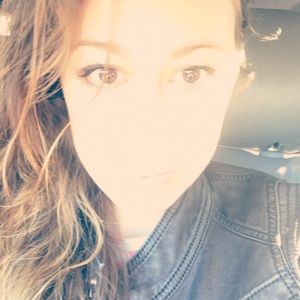 Meet your Posher, Krista